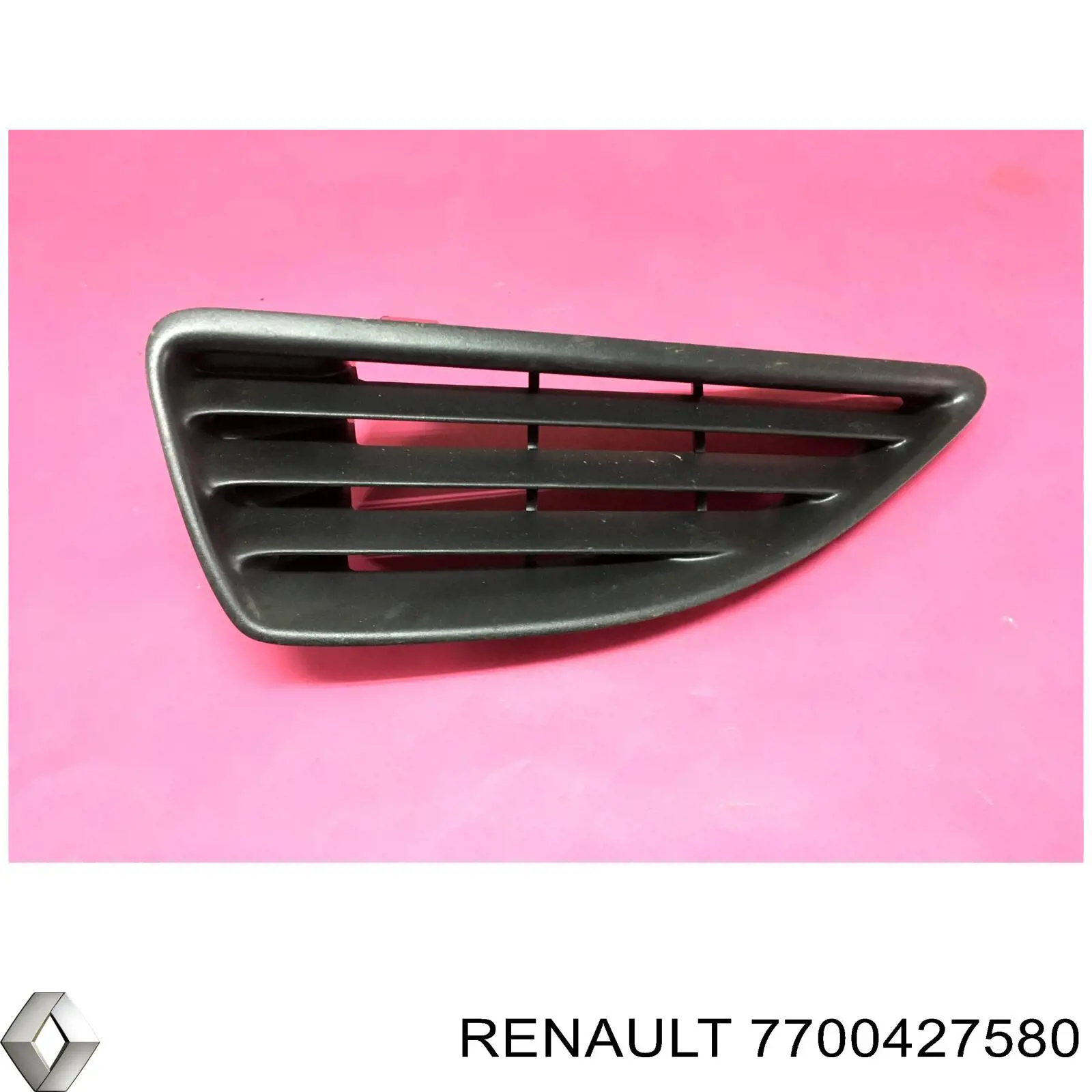 Решітка радіатора ліва Renault Megane 1 (KA0) (Рено Меган)