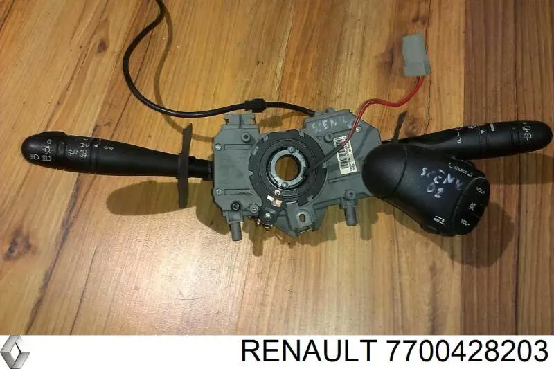  7700428203 Renault (RVI)