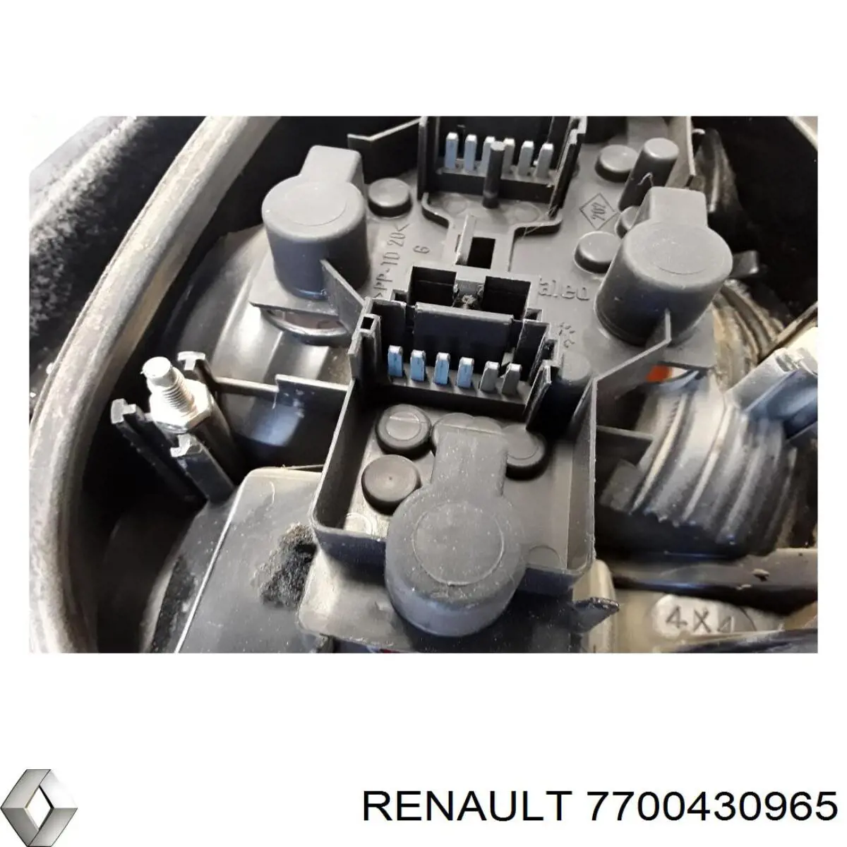 7700430965 Renault (RVI) ліхтар задній лівий