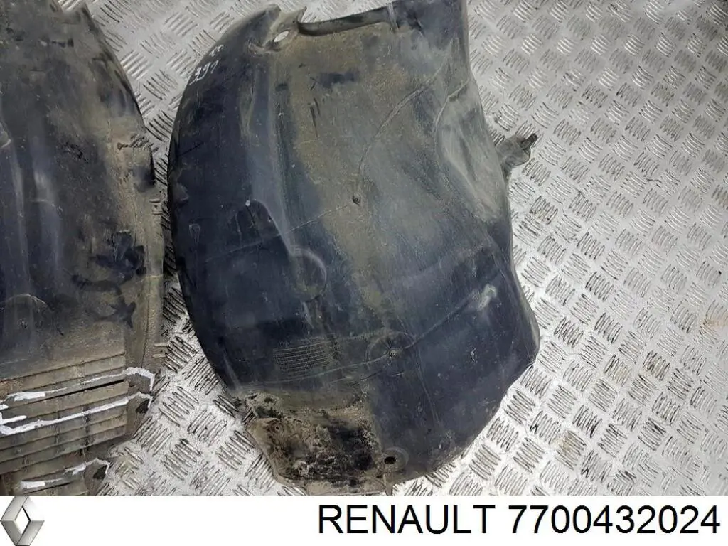 Купити 7700432024 Renault (RVI) Підкрилок переднього крила, лівий передній