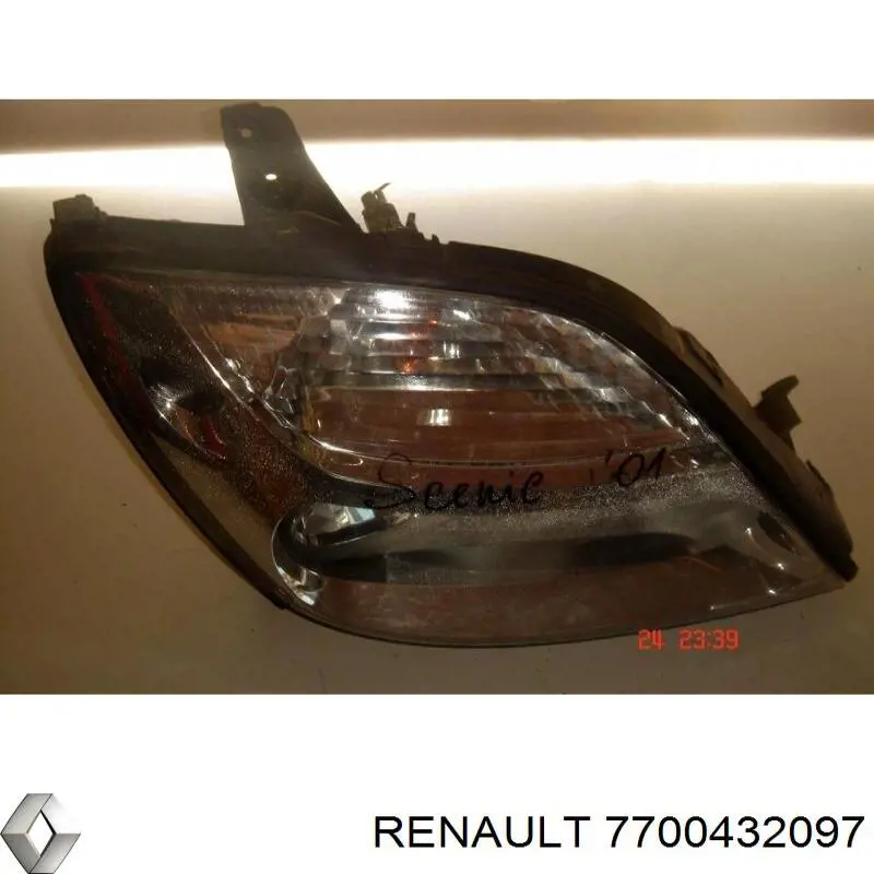 Фара права 7700432097 Renault (RVI)