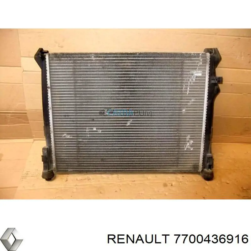 7700436916 Renault (RVI) Радіатор охолодження двигуна