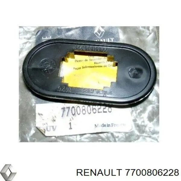 Купити 7700806228 Renault (RVI) Повторювач повороту на крилі