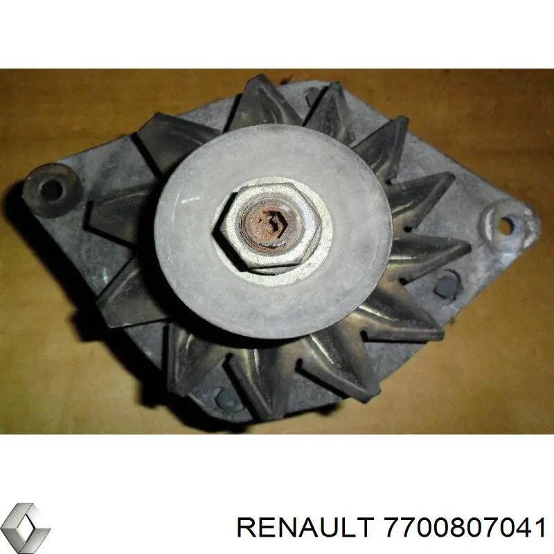 Генератор 7700807041 Renault (RVI)