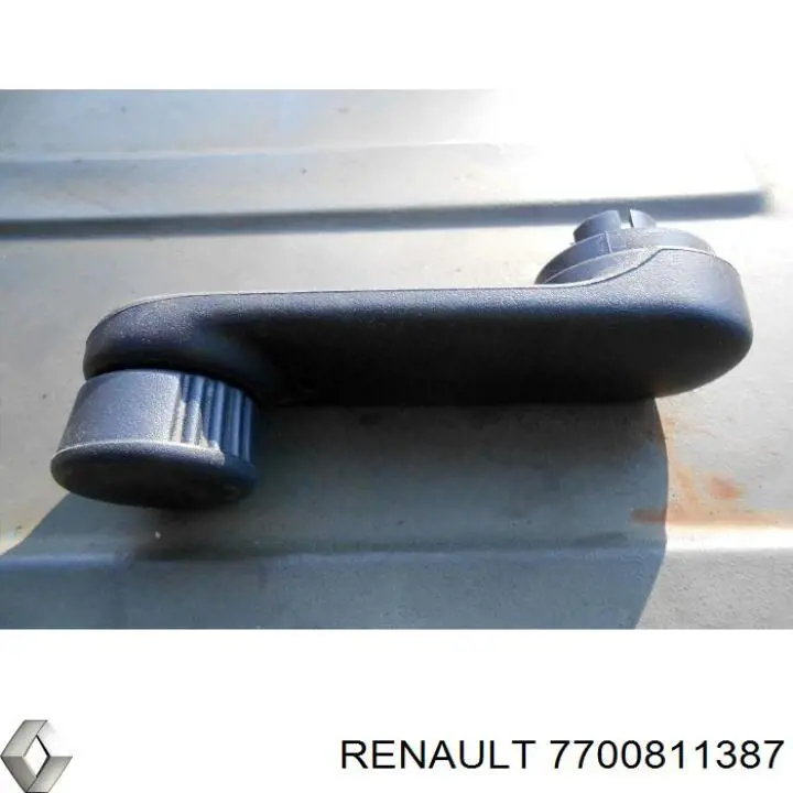 7700811387 Renault (RVI) Ручка склопідіймача заднього