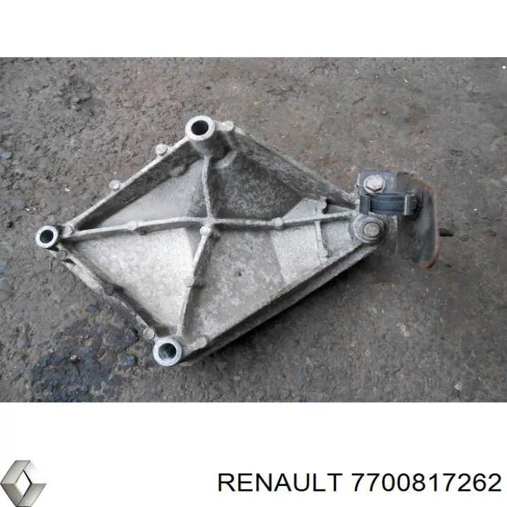 7700817262 Renault (RVI) Кріплення подушки коробки передач