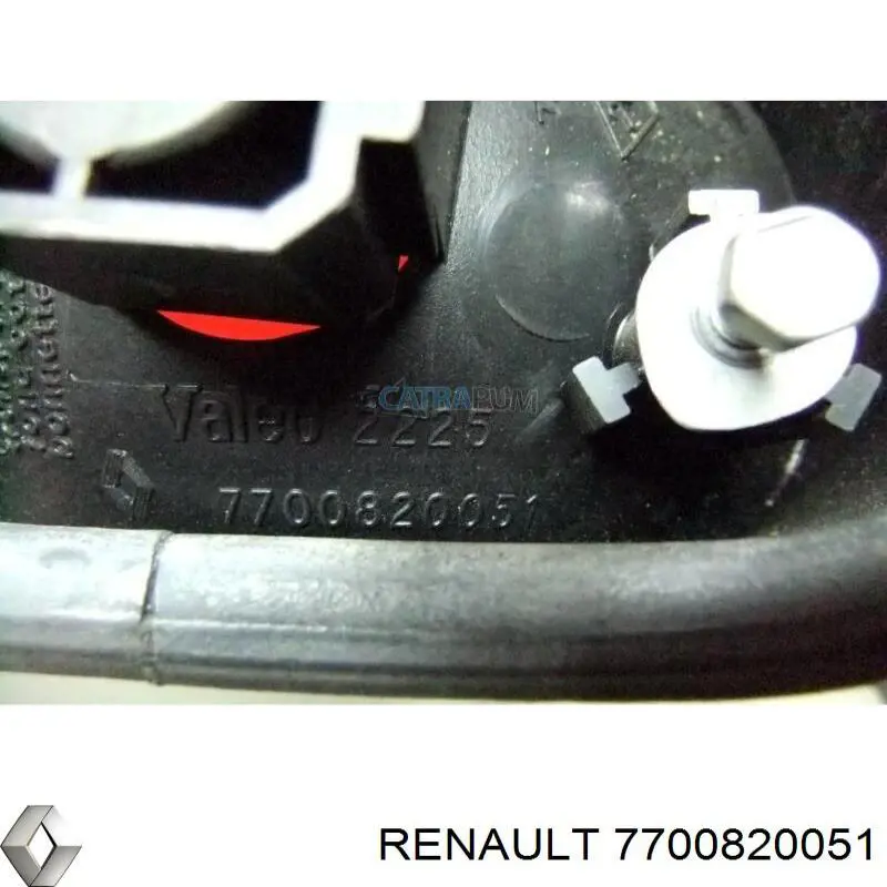 Задній правий стоп Renault (RVI) 7700820051