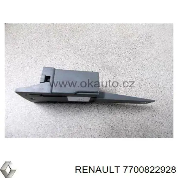 Купити 7700822928 Renault (RVI) Реле вентилятора