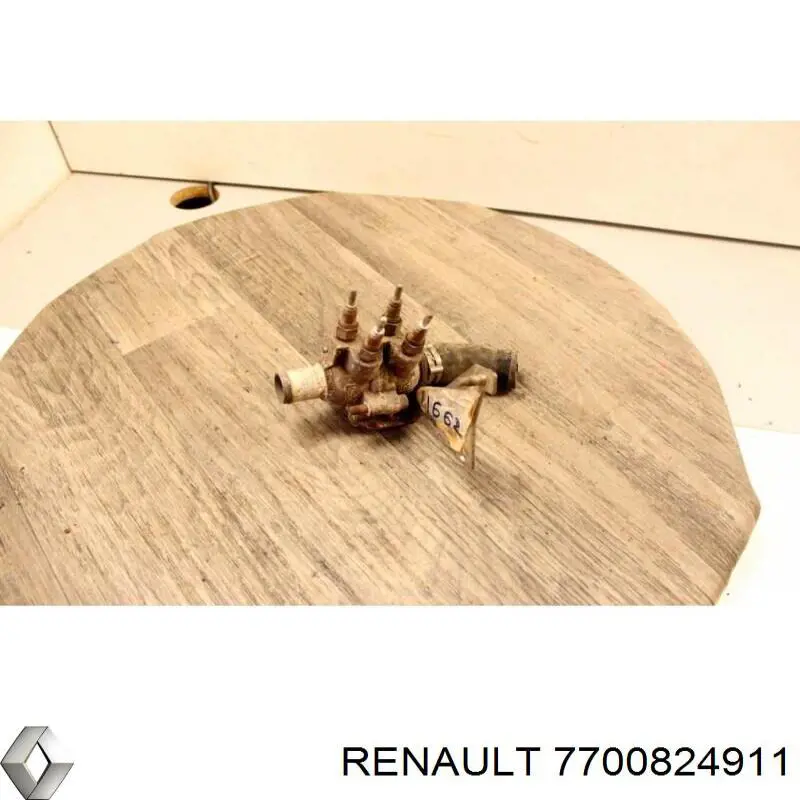 Купити 7700824911 Renault (RVI) 