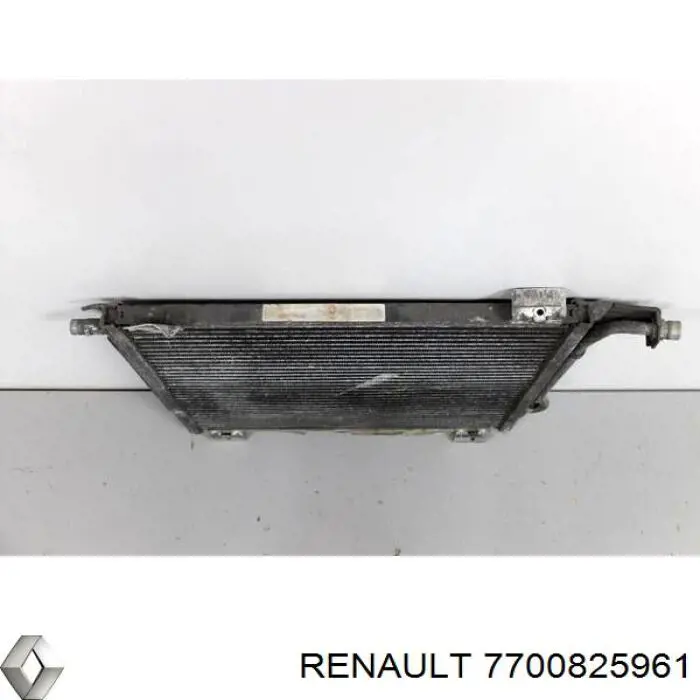 7700825961 Renault (RVI) Конденсатор