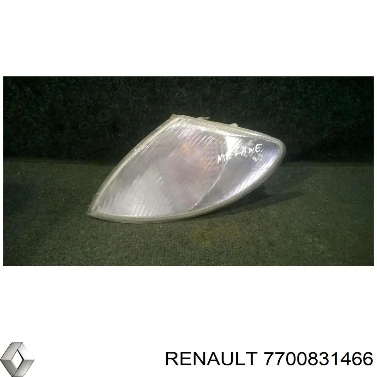Купити 7700831466 Renault (RVI) Лівий ліхтар покажчика повороту