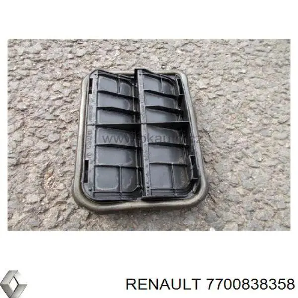 7700838358 Renault (RVI) решітка вентиляційна задня