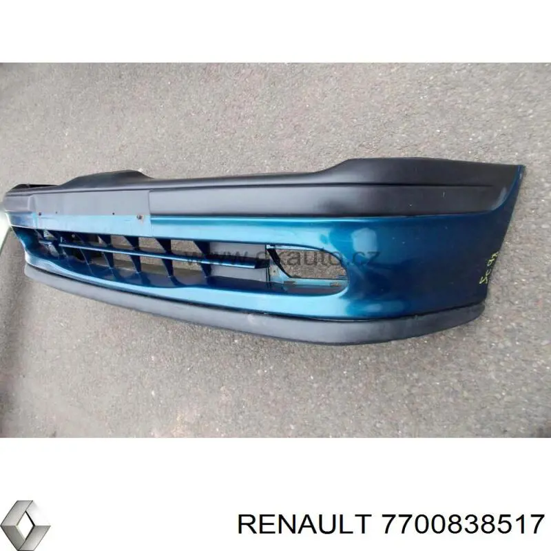 7700834253 Renault (RVI) Бампер передній в зборі