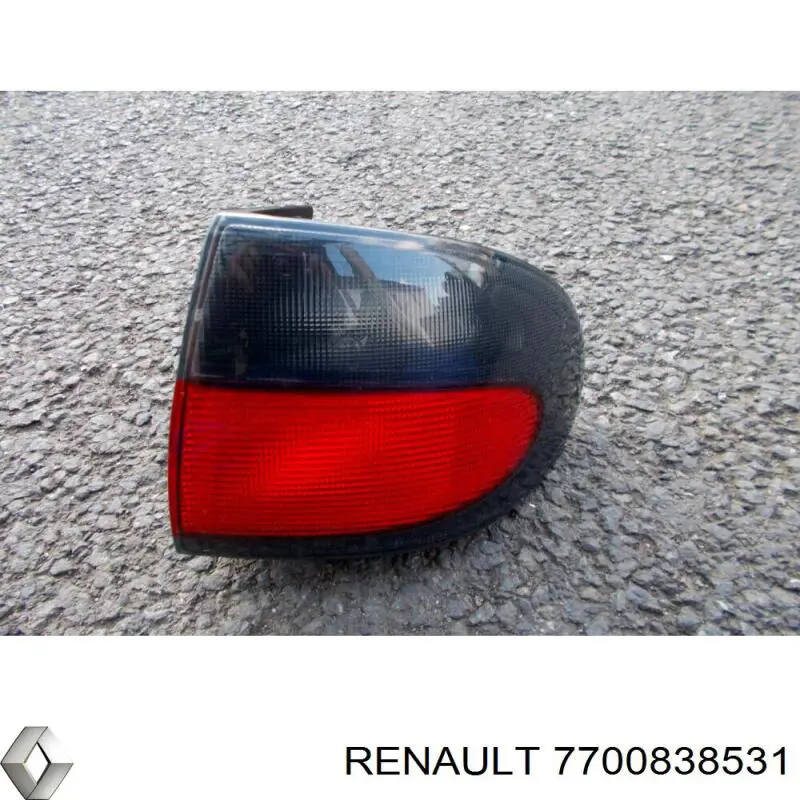 Ліхтар задній правий, зовнішній Renault (RVI) 7701042629 ціна, від 11.27 USD