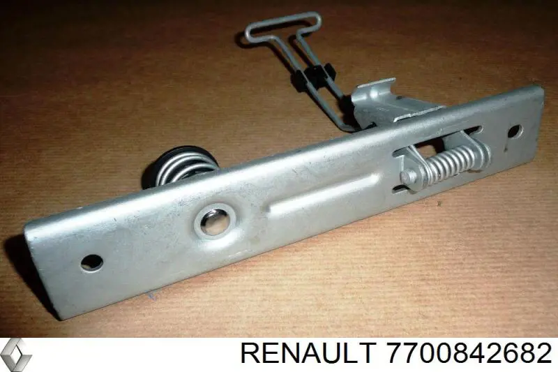 Купити 7700842682 Renault (RVI) Замок капота