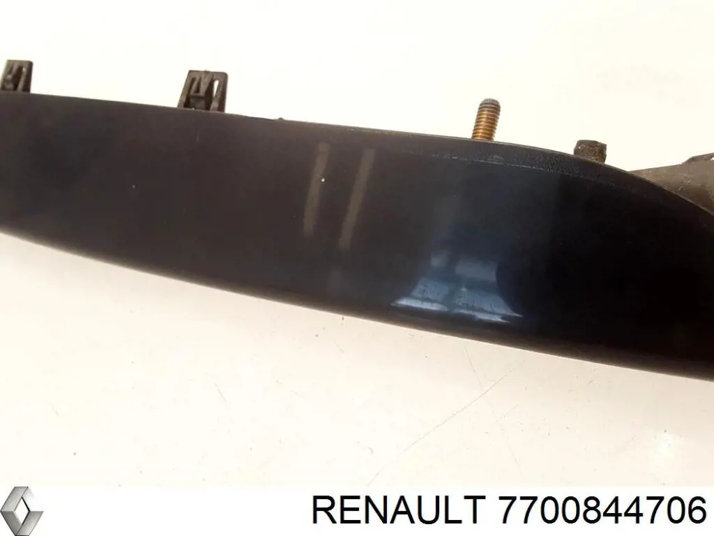 Задній стоп 7700844706 Renault (RVI)