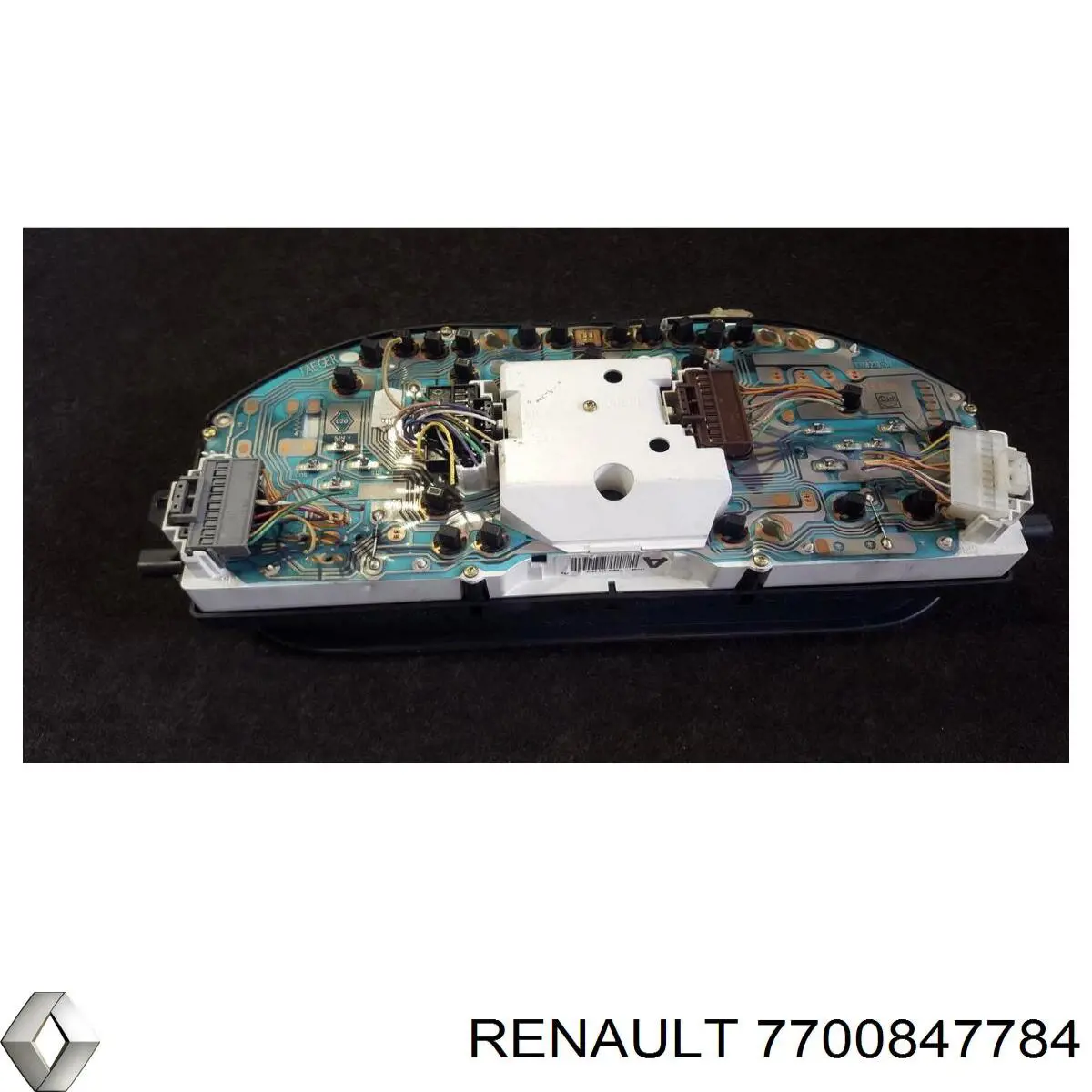 Щиток приладів Renault (RVI) 7700847784