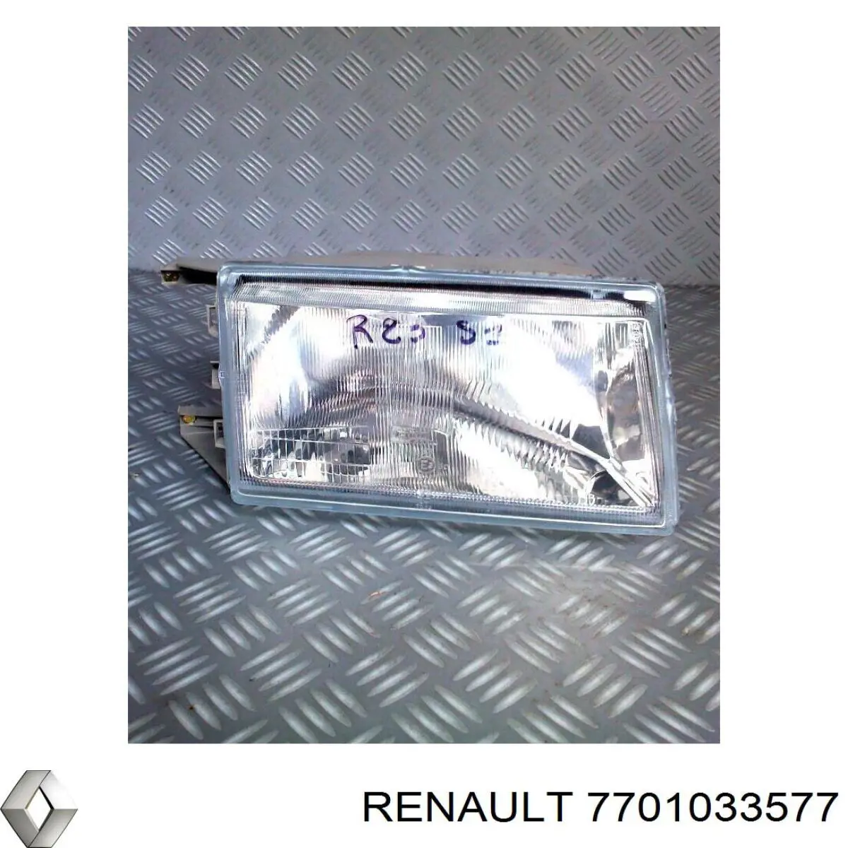 Фара права на Renault 21 (S48)