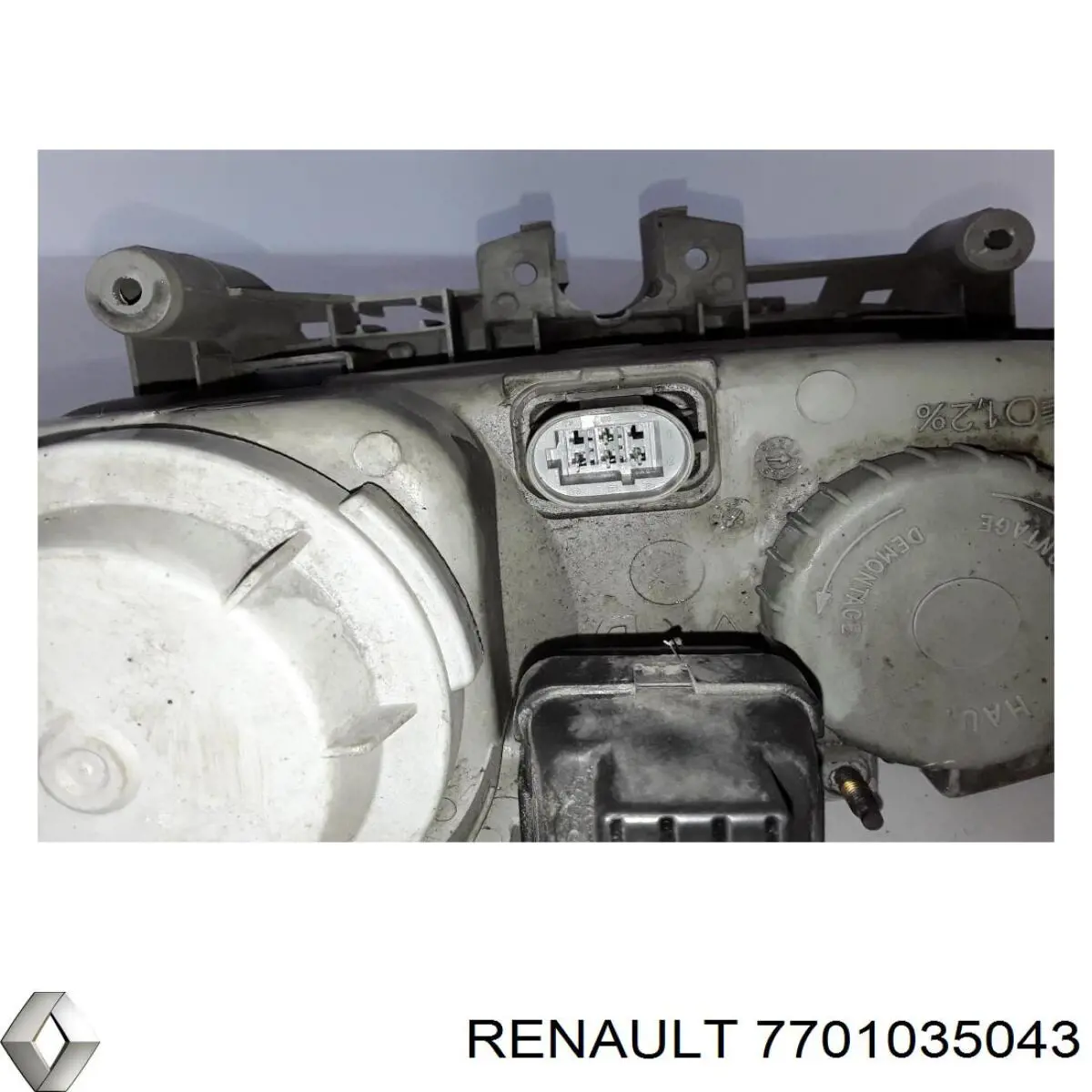 Фара правая Renault (RVI) 7701035043 ціна, від 12.54 USD