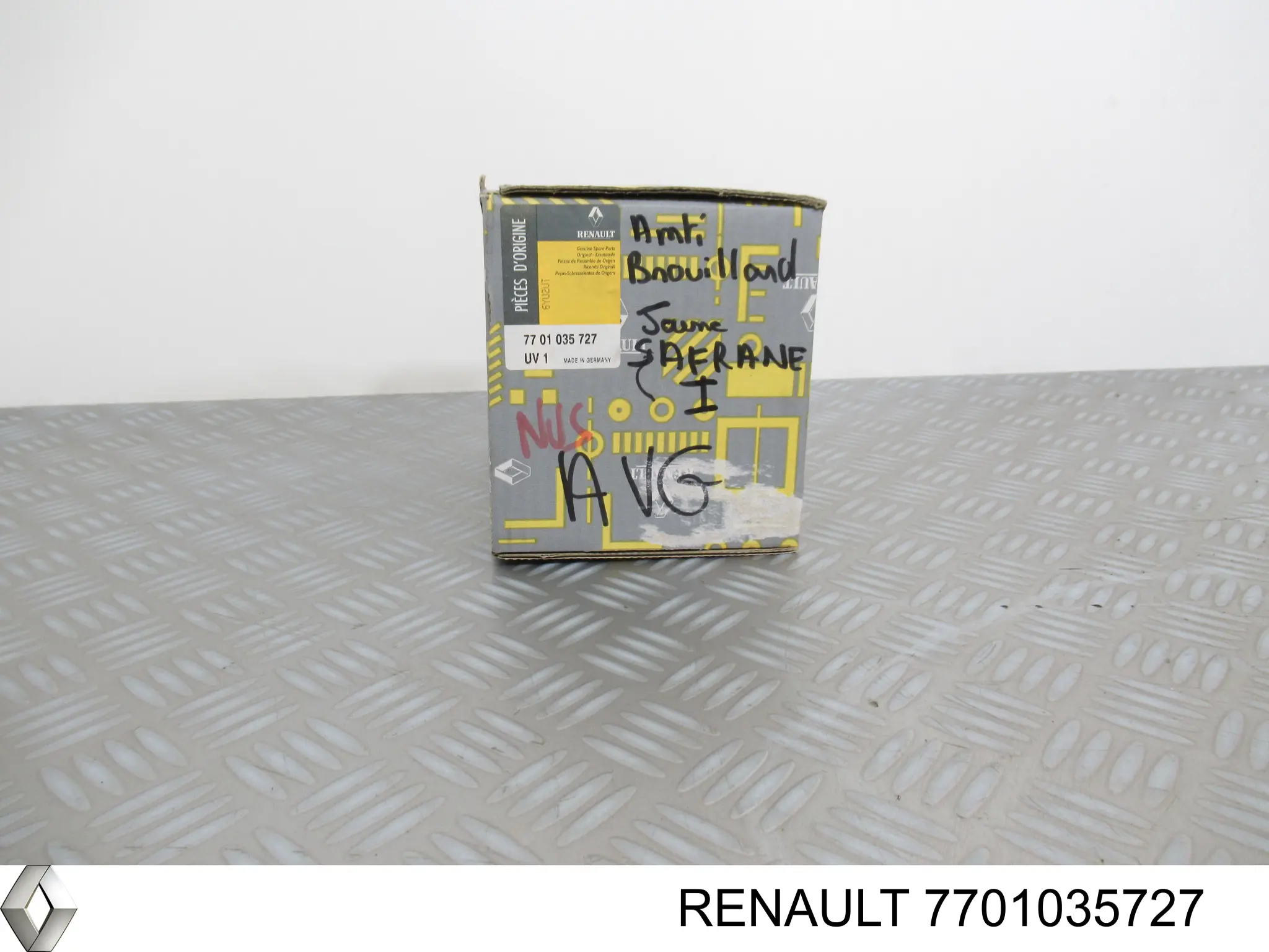 Купити Фара протитуманна, ліва Renault Safrane I B54
