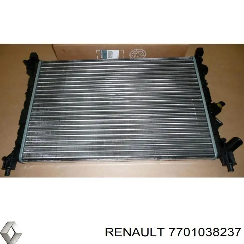 7701038237 Renault (RVI) Радіатор охолодження двигуна