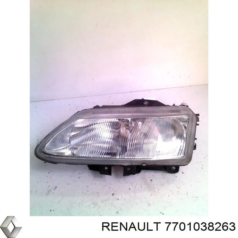 Купити 7701038263 Renault (RVI) Основна фара в зборі ліва