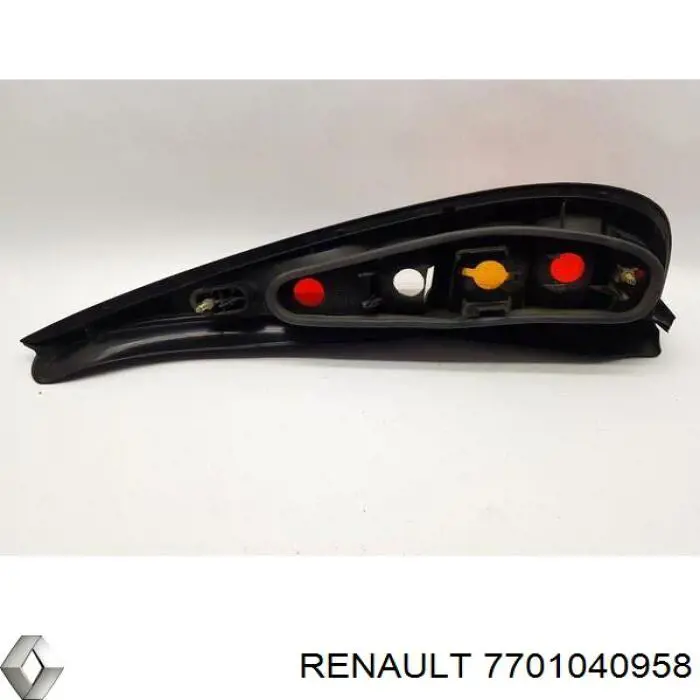 7701040958 Renault (RVI) ліхтар задній лівий