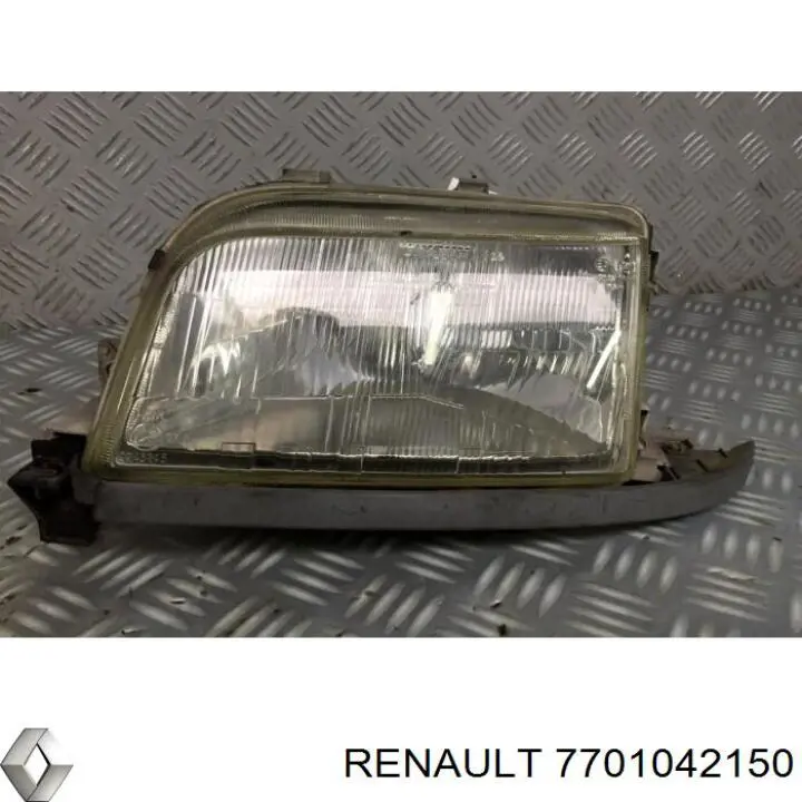 7700796425 Renault (RVI) Фара дальнього світла в зборі