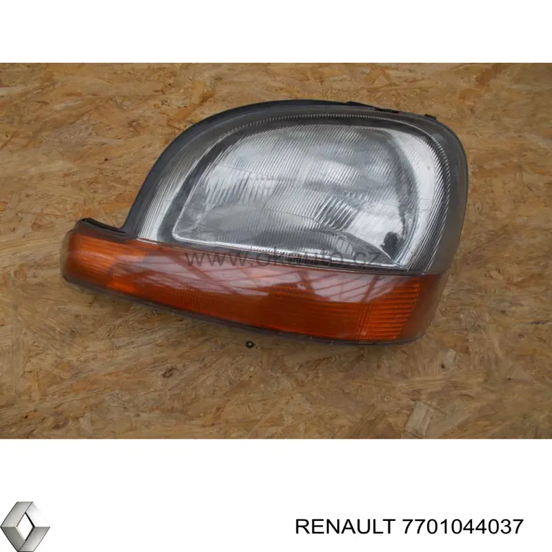 Фари Renault (RVI) 7701044037 ціна, від 42.35 USD