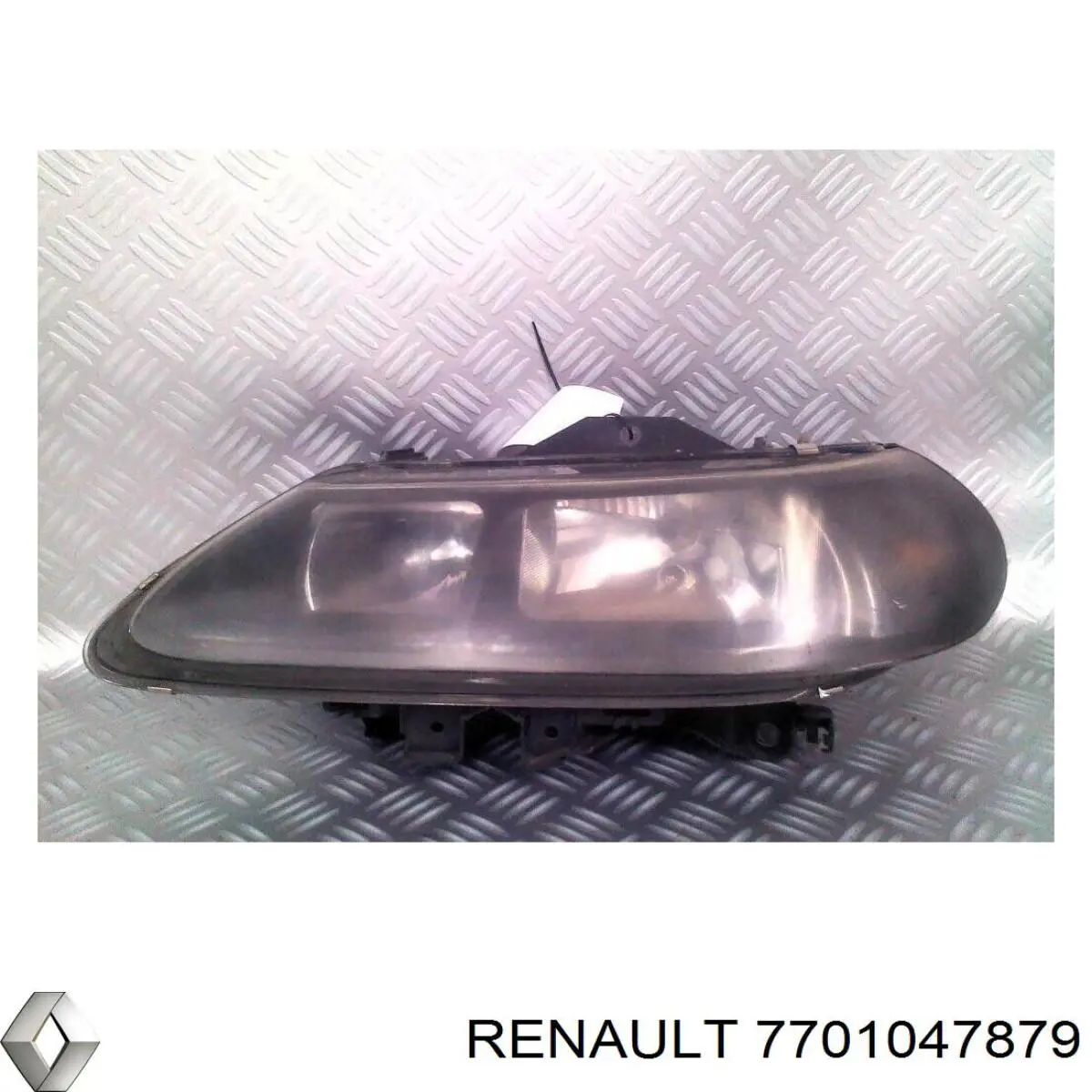 7701047879 Renault (RVI) фара ліва