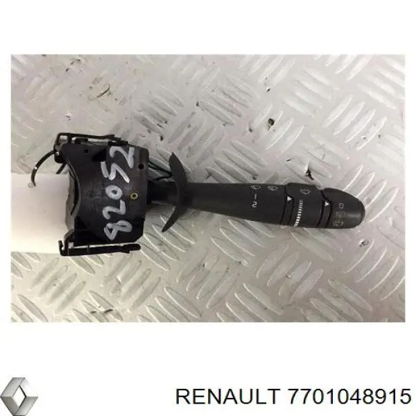 7701048915 Renault (RVI) перемикач підрульовий, правий