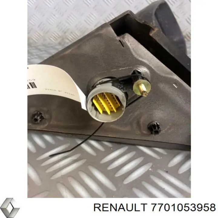 Купити 7701053958 Renault (RVI) Бічне дзеркало заднього виду ліве