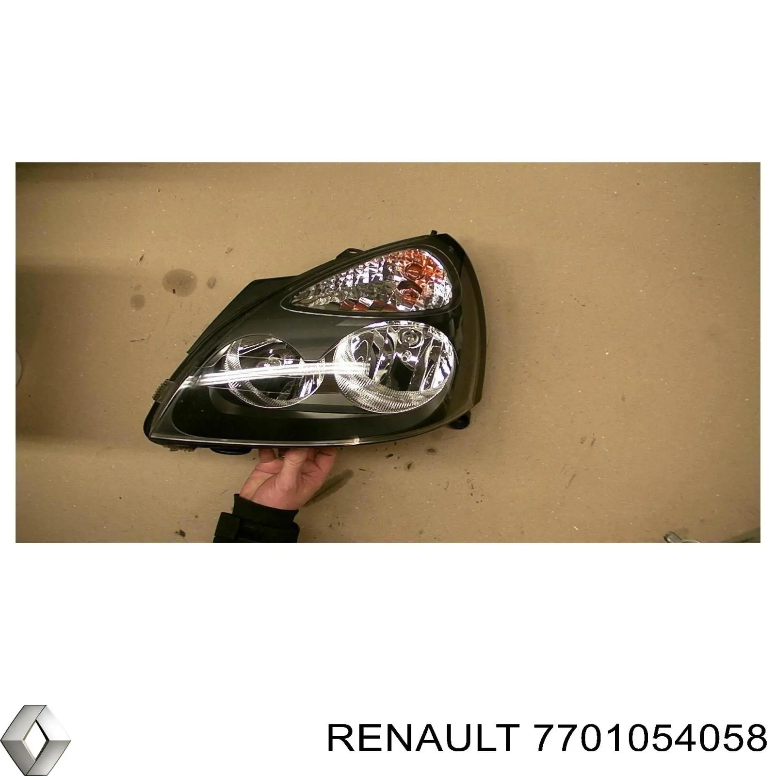 Фари Renault (RVI) 7701054058 ціна, від 56.79 USD