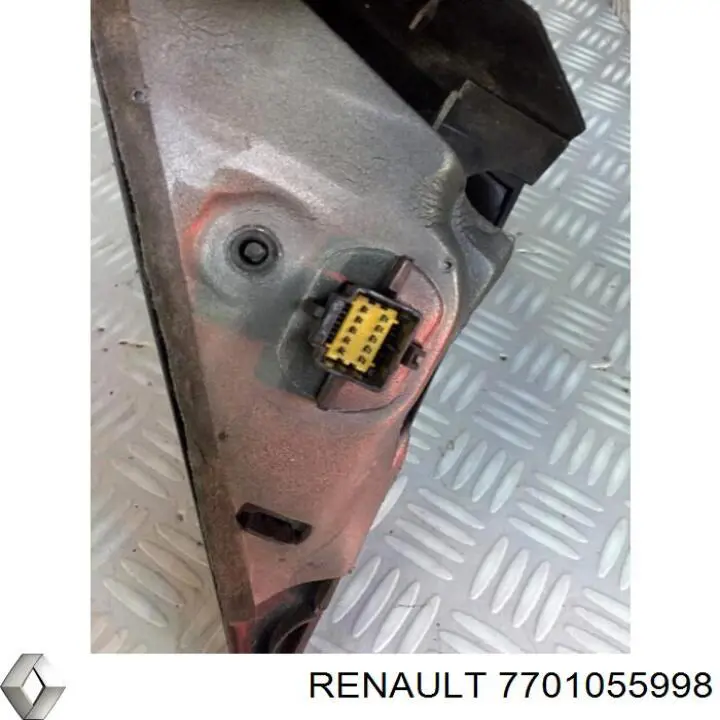 Купити 7701055998 Renault (RVI) Корпус дзеркала заднього виду, правий