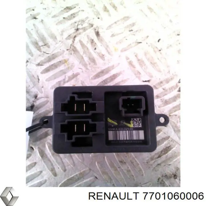 Купити 7701060006 Renault (RVI) Електропідігрівач повітря системи опалення салону