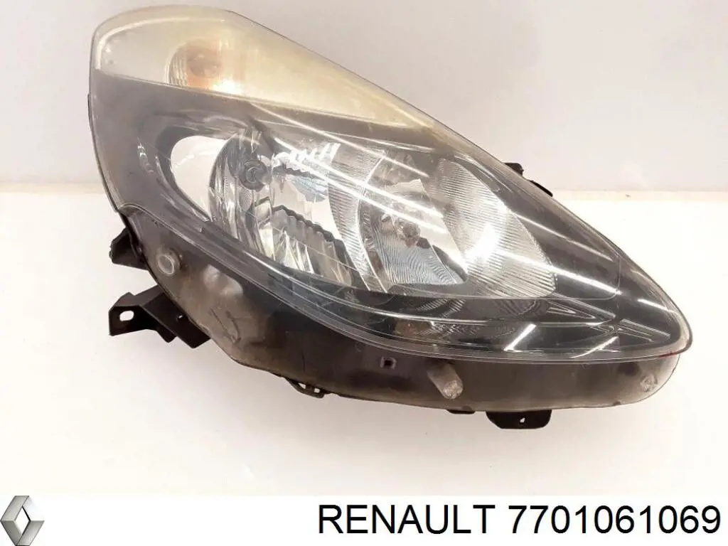 Фара правая Renault (RVI) 7701061069 ціна, від 108.51 USD