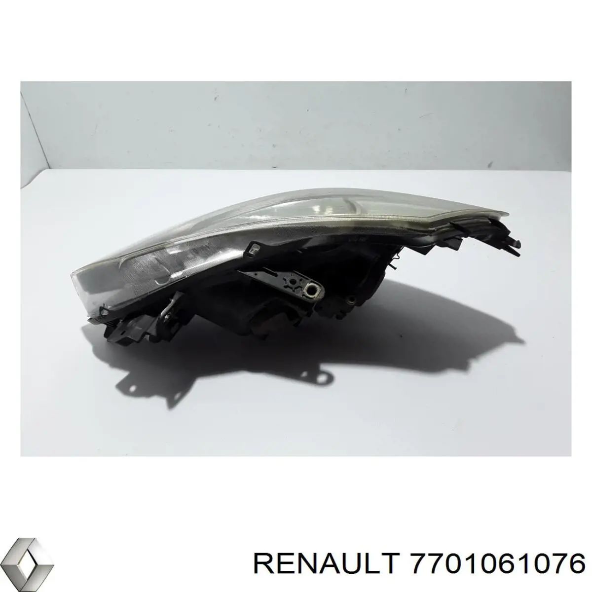 Купити 7701061076 Renault (RVI) Права блок фара