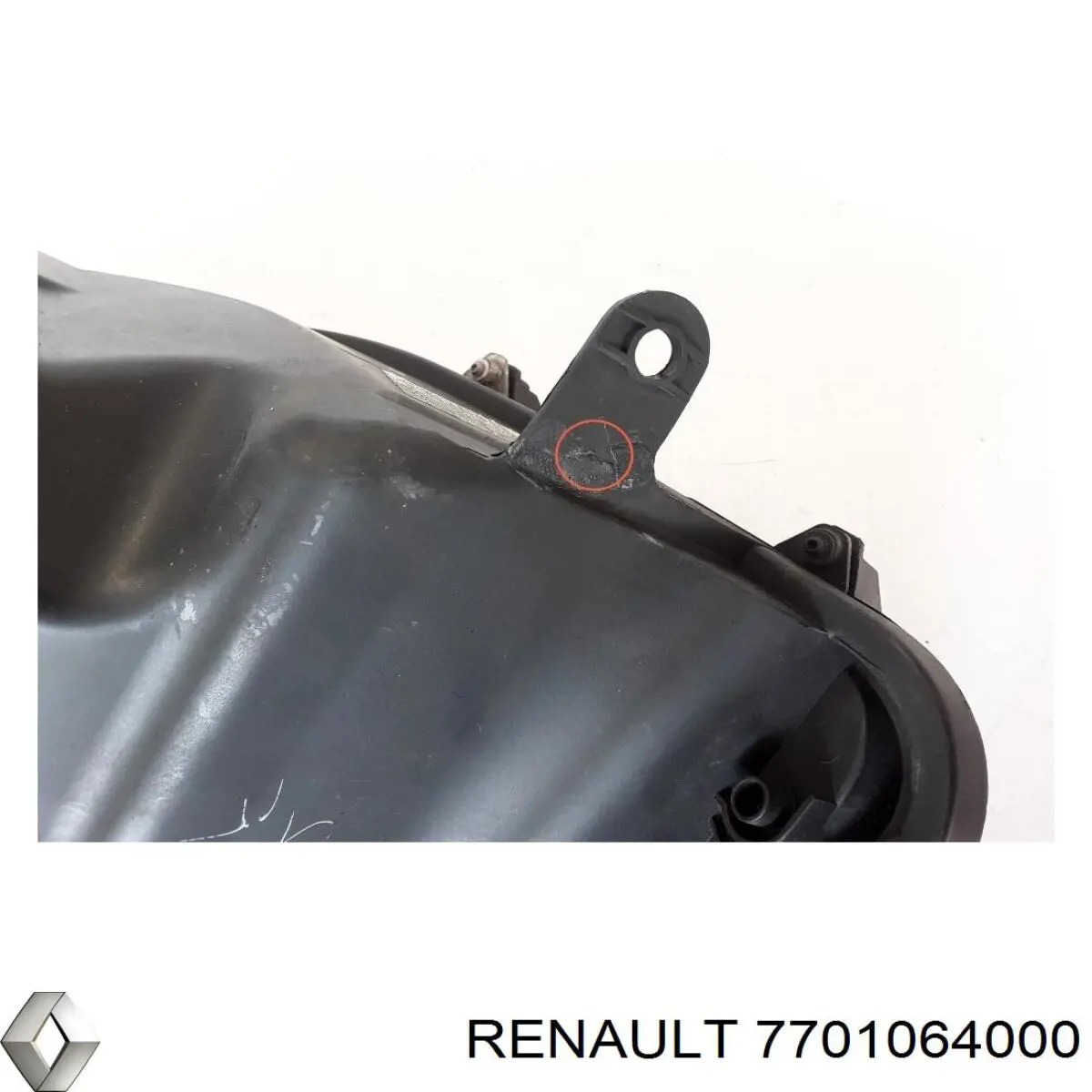 Фара ліва передня Renault (RVI) 7701064000 ціна, від 92.42 USD