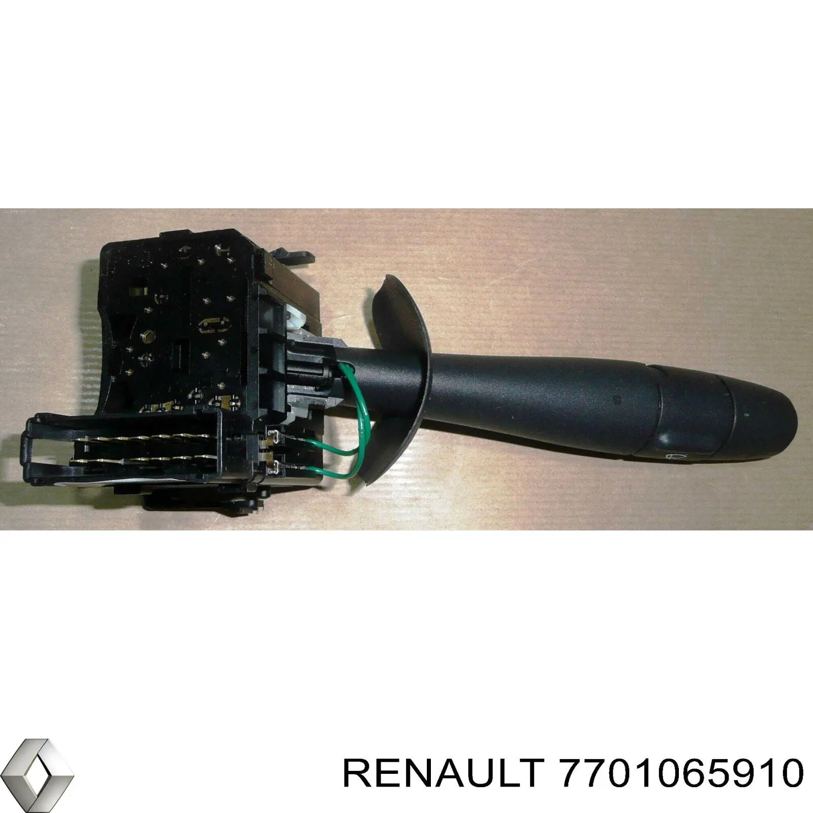 Купити 7701065910 Renault (RVI) Перемикач підрульовий, правий