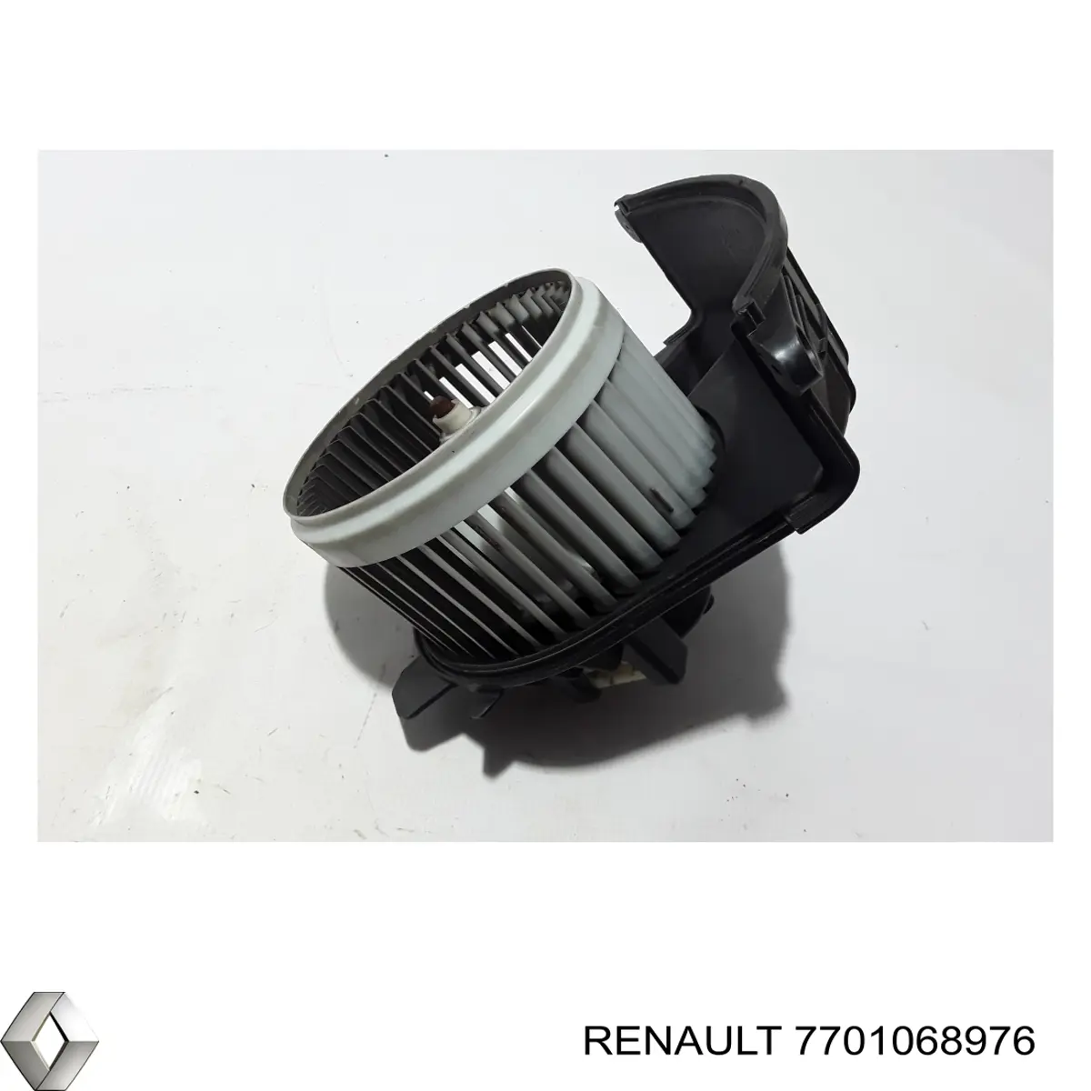 Двигун вентилятора пічки (обігрівача салону) Renault (RVI) 7701068976 ціна, від 55.36 USD
