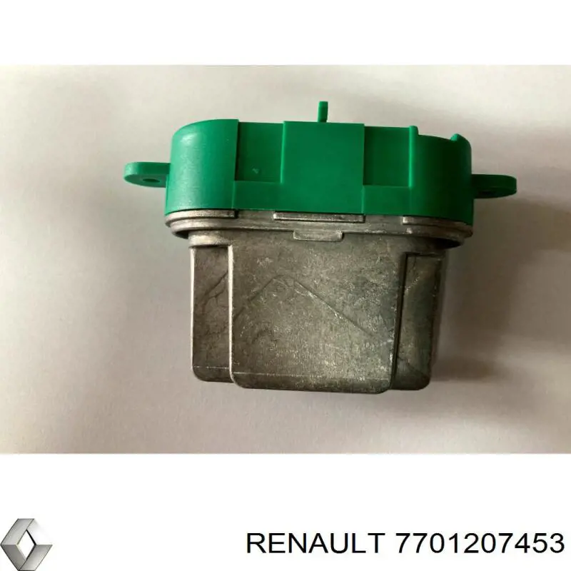 7701207453 Renault (RVI) Регулятор оборотів пічки