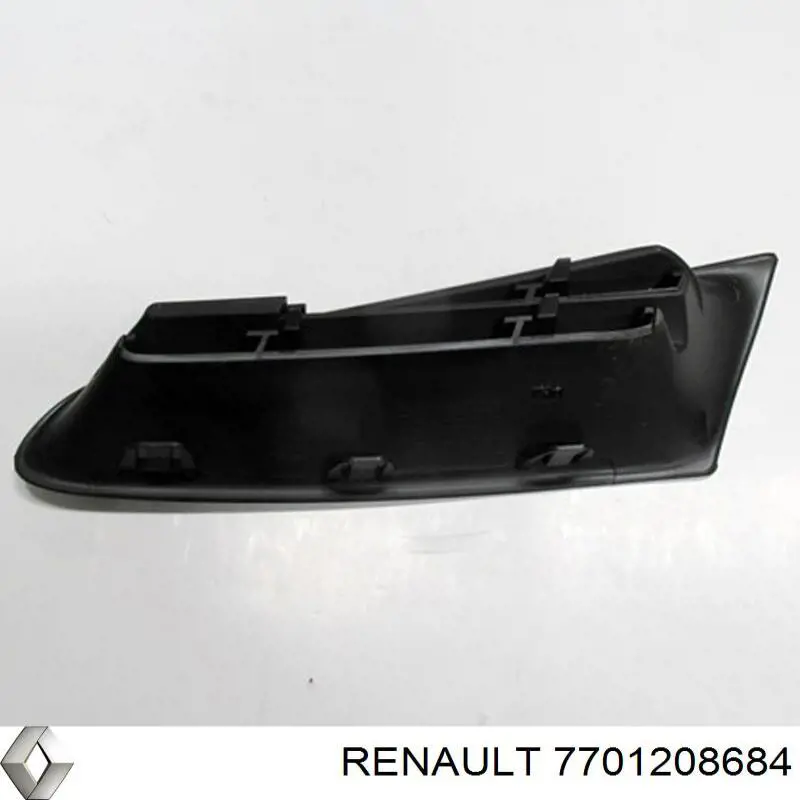 Решітка Renault (RVI) 7701208684