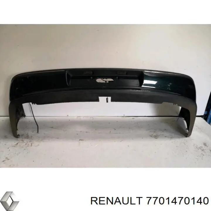 Купити 7701470140 Renault (RVI) Задній бампер