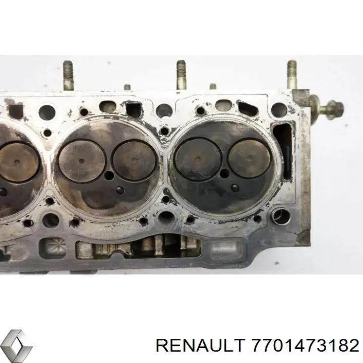 Купити 7701473182 Renault (RVI) Головка блоку