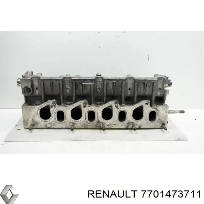 Головка двигуна Renault (RVI) 7701473711 ціна, від 155.02 USD