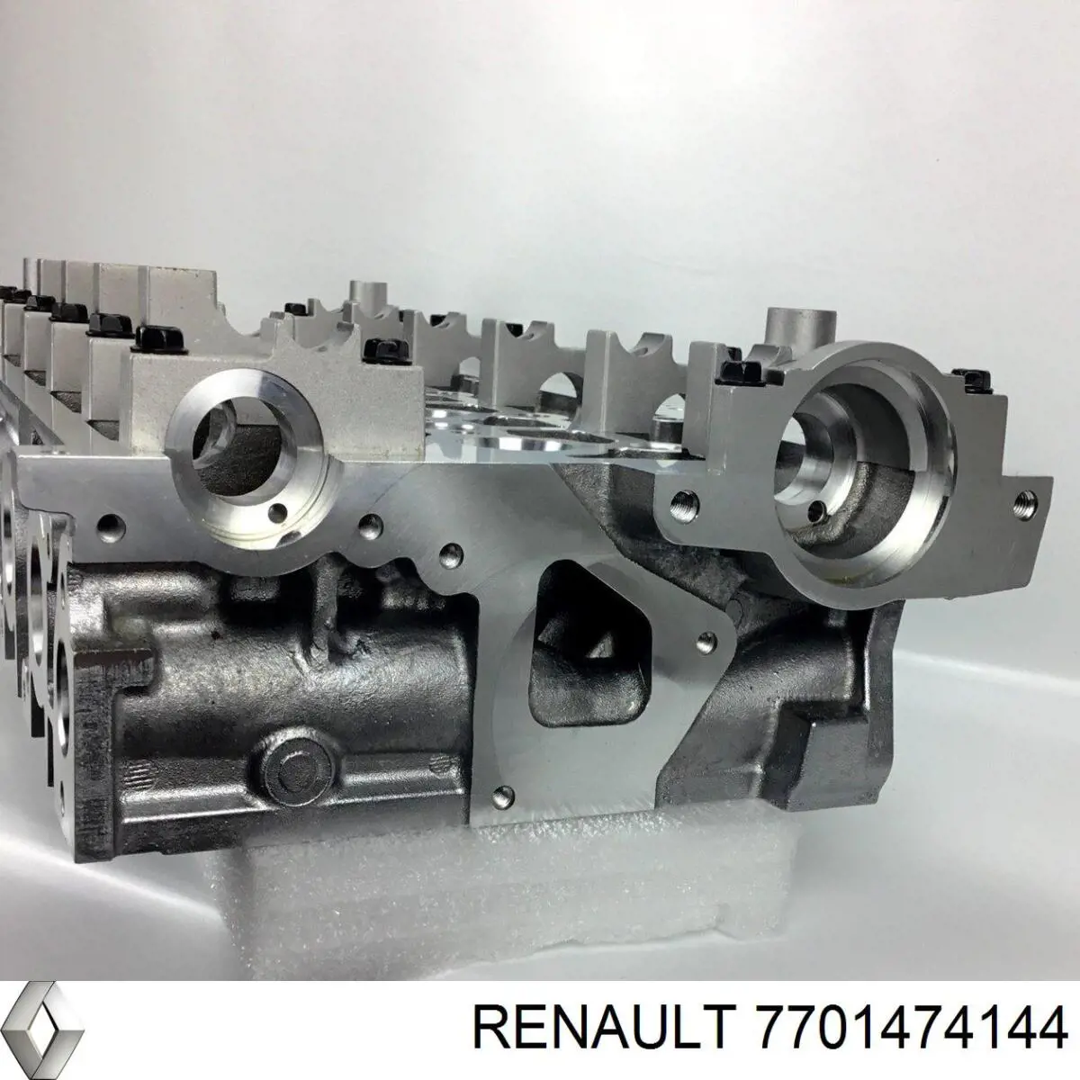 Купити 7701474144 Renault (RVI) Головка блоку