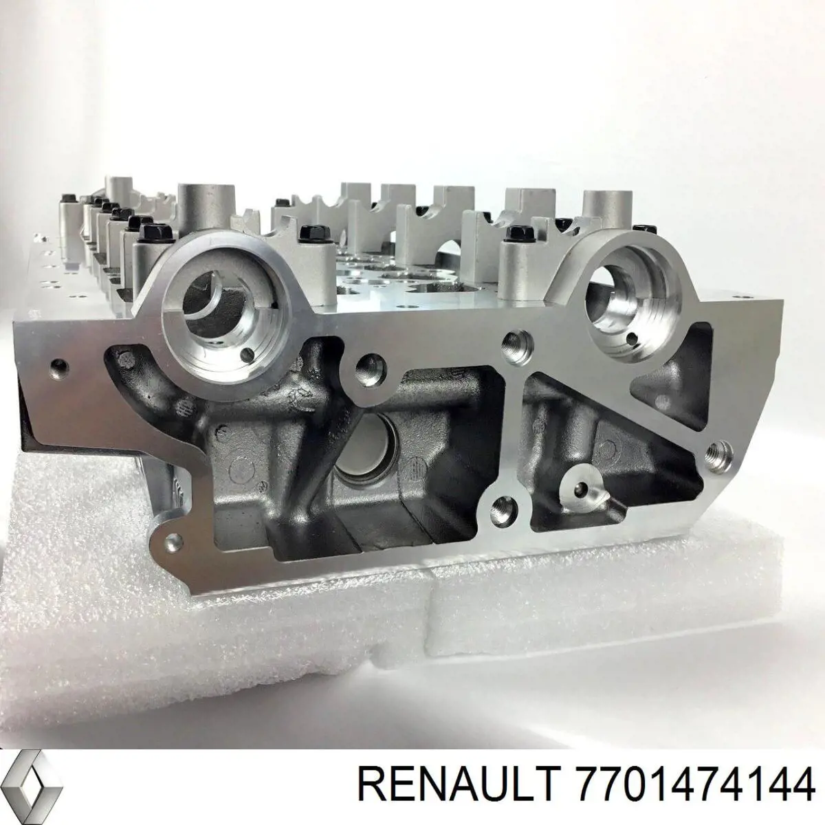 Купити 7701474144 Renault (RVI) Головка блоку