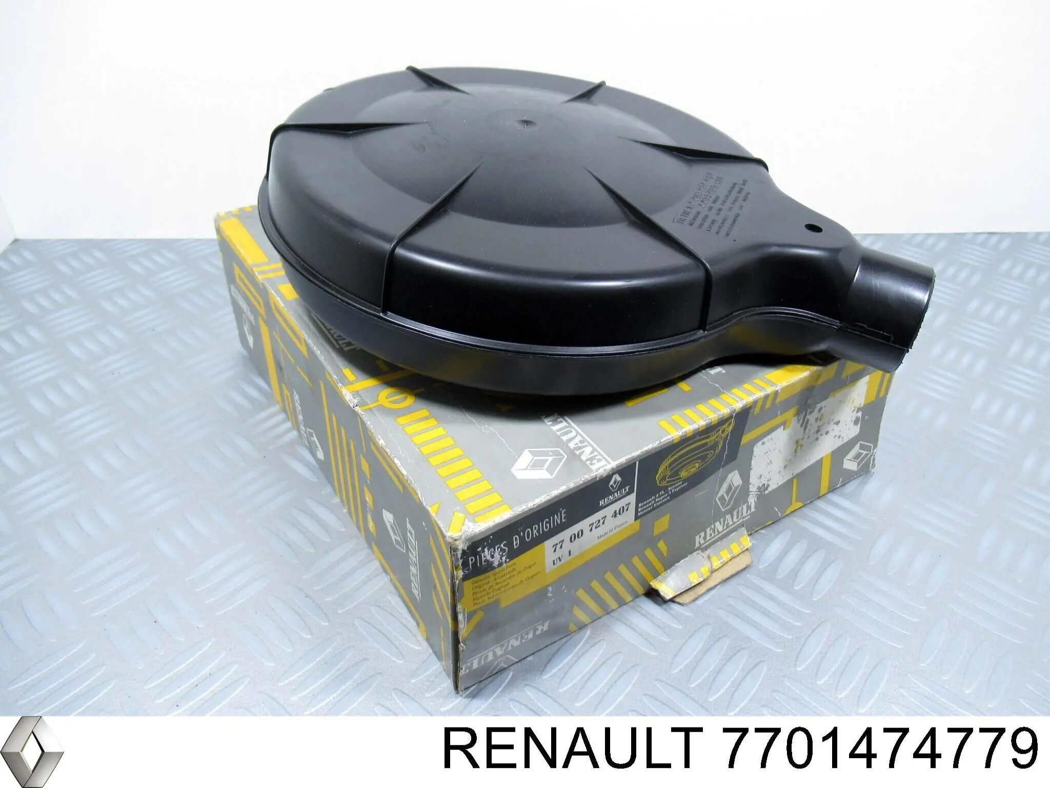 Купити Решітка радіатора Renault Scenic II JM0, JM1