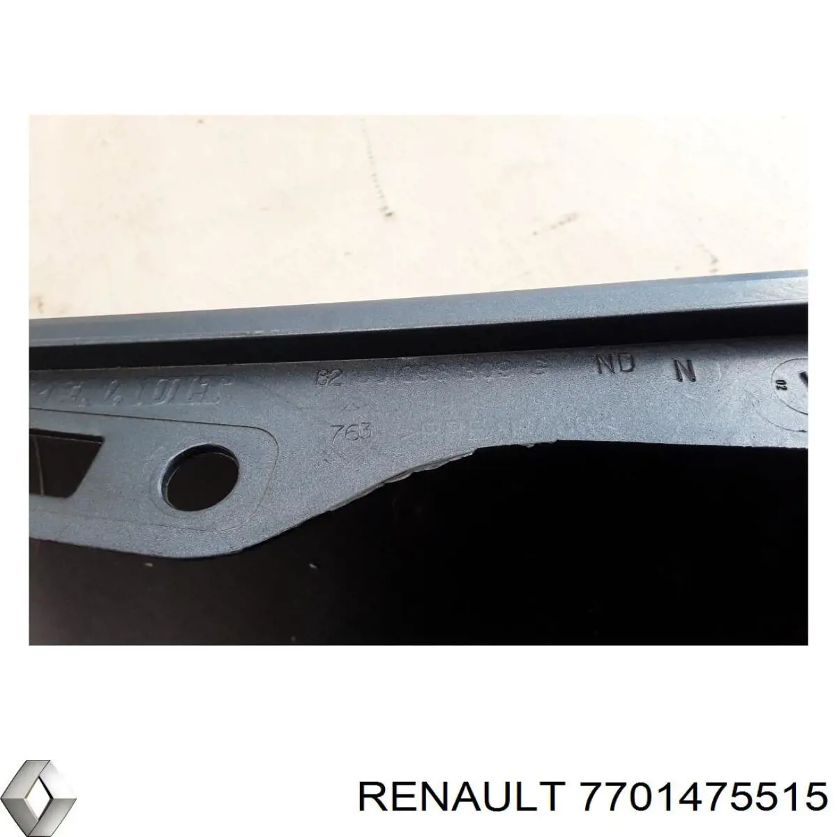 Купити 7701475515 Renault (RVI) Крило переднє ліве
