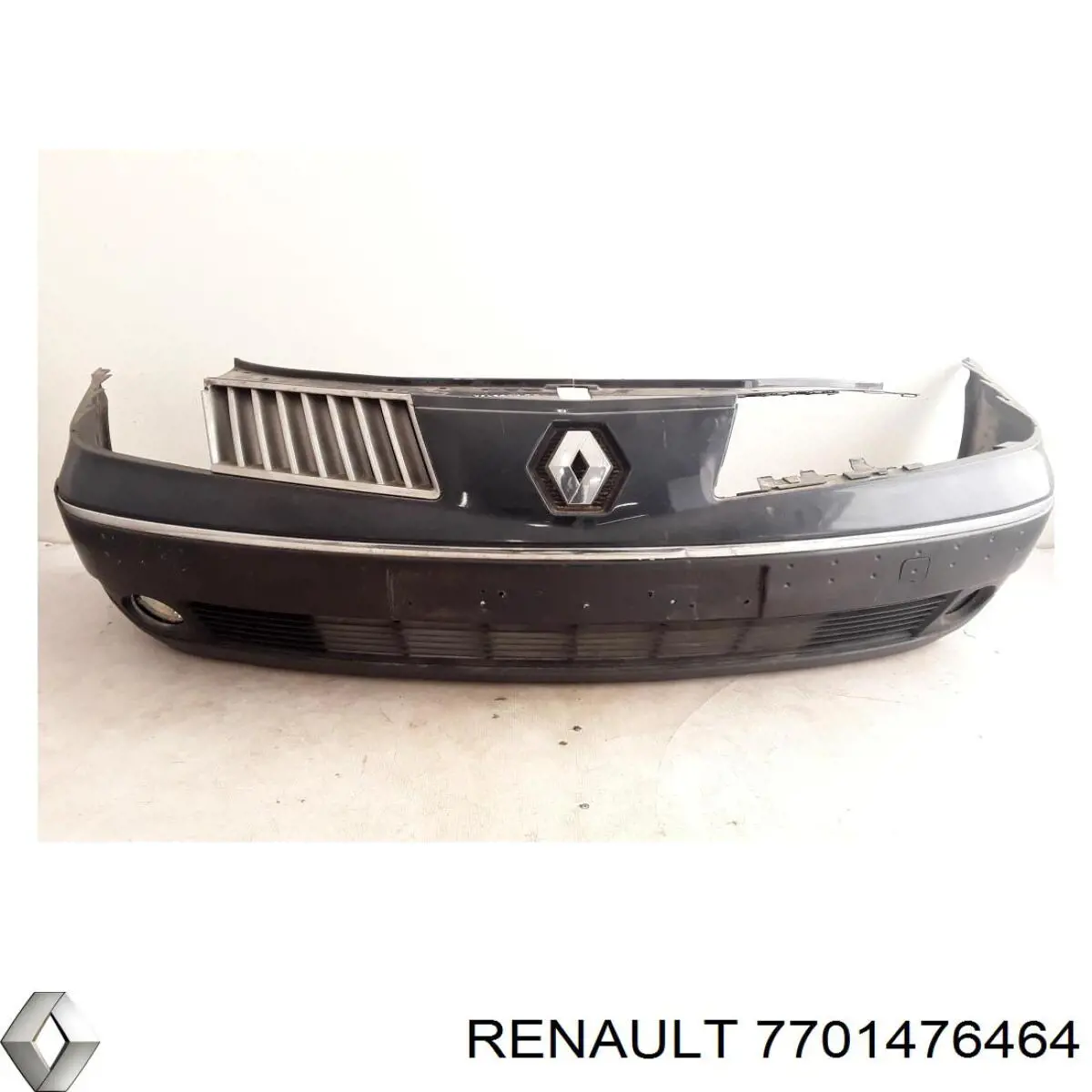 7701476464 Renault (RVI) Бампер передний (Комплект)